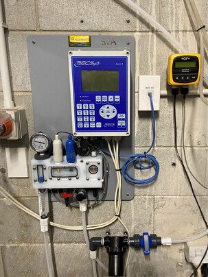 BECS 5 chemical controller